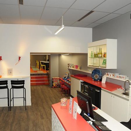 Hotel Ibis Styles Chambery Centre Gare Exteriér fotografie