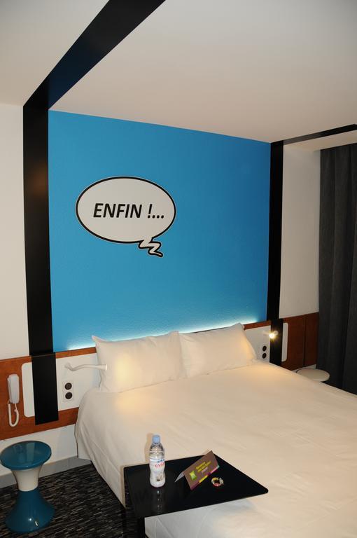 Hotel Ibis Styles Chambery Centre Gare Pokoj fotografie