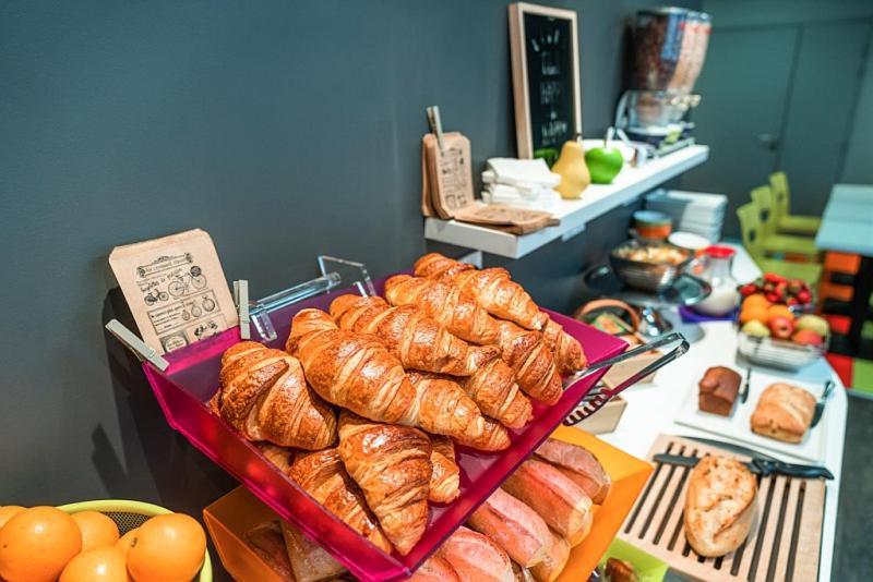 Hotel Ibis Styles Chambery Centre Gare Exteriér fotografie